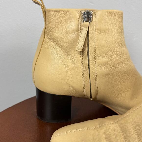 Everlane Day Boot Review & Preppy Outfit | Kelly in the City Everlane The Day Leather Boot in Ecru Women\'s Size 8